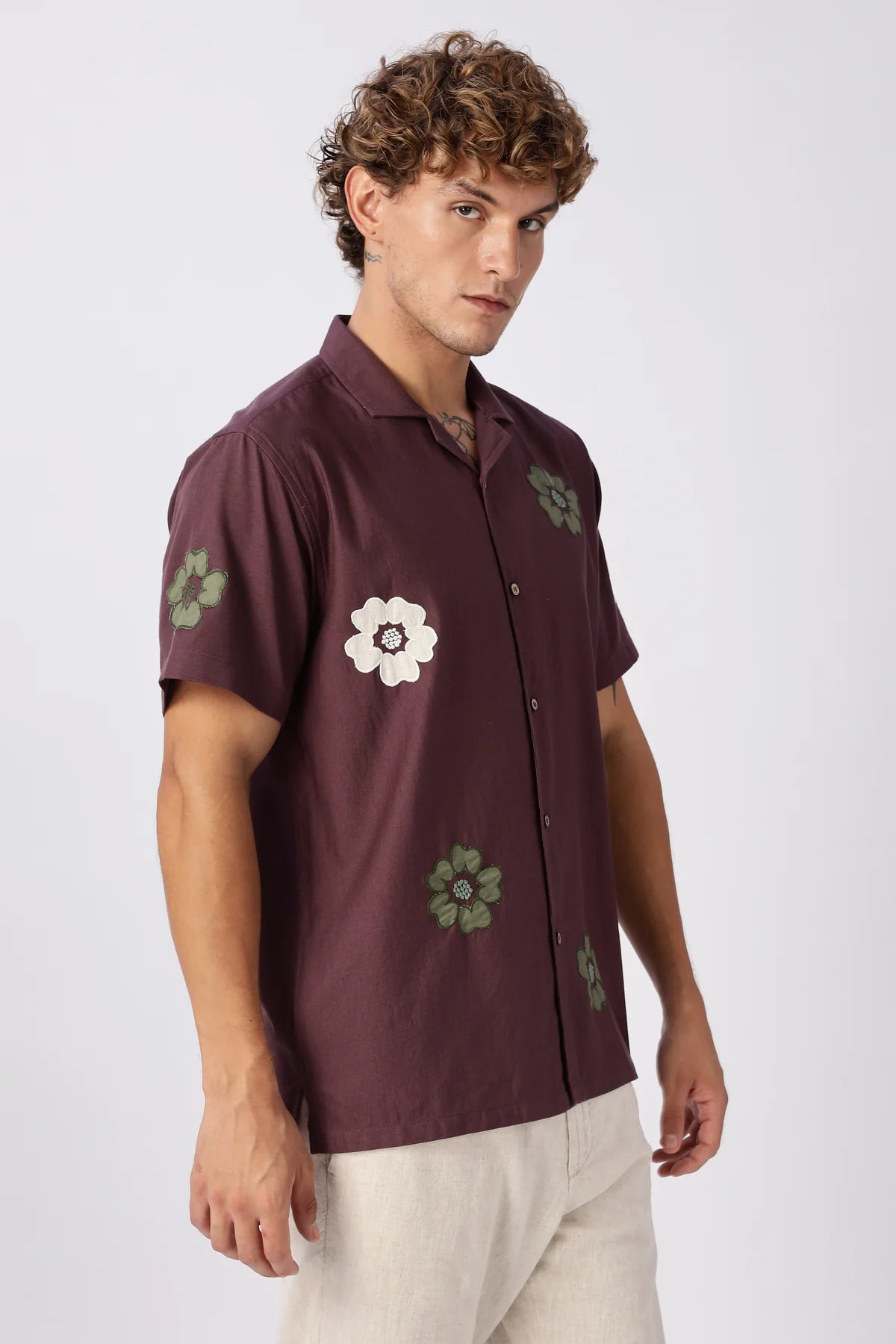 Wine Bloom Embroidered Cuban Collar Shirt