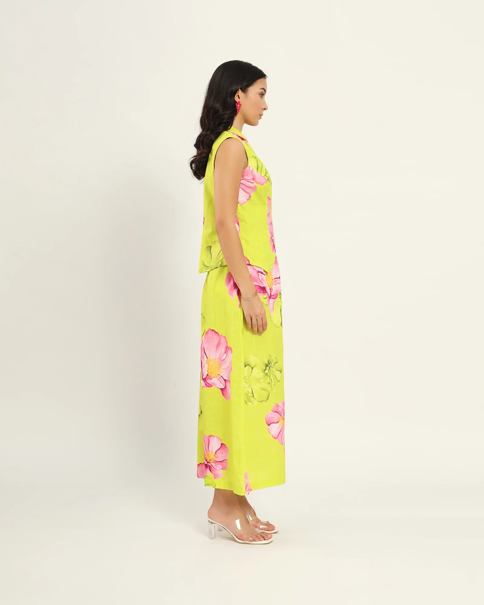 Tsubaki waistcoat and skirt set