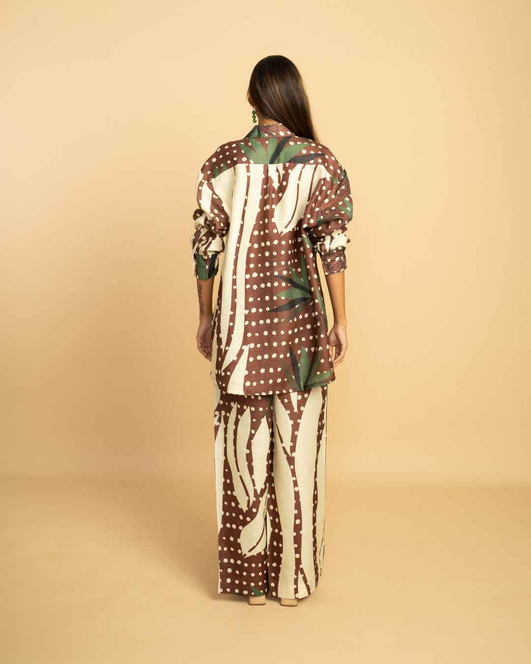 The Rivet Shirt (Mocha Paradise)