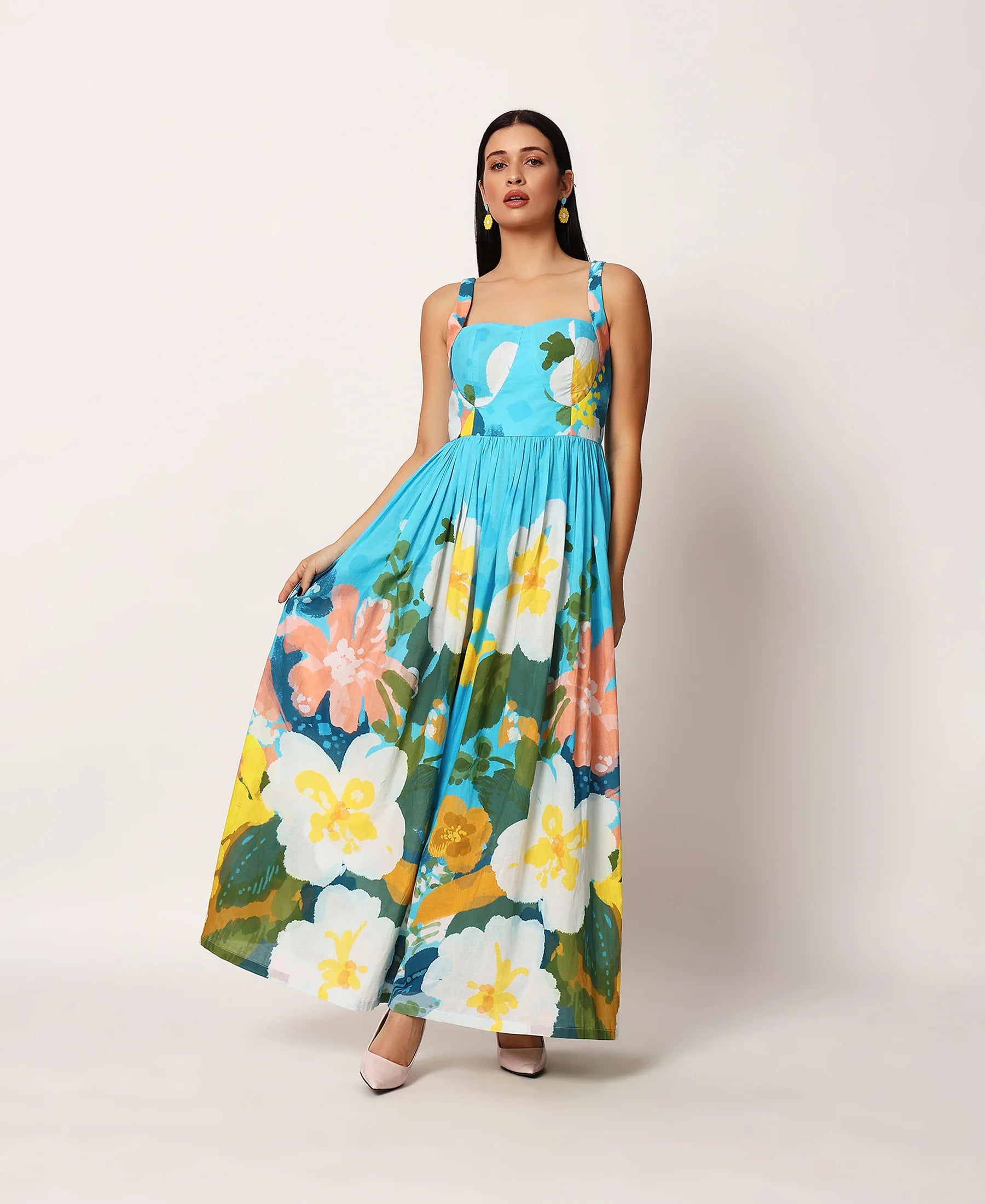 Kosumosu blue dress
