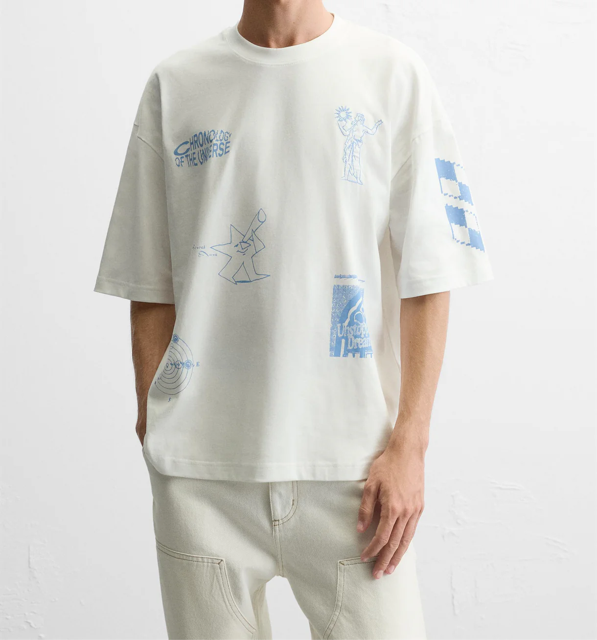 Tonal embriodery T-shirt