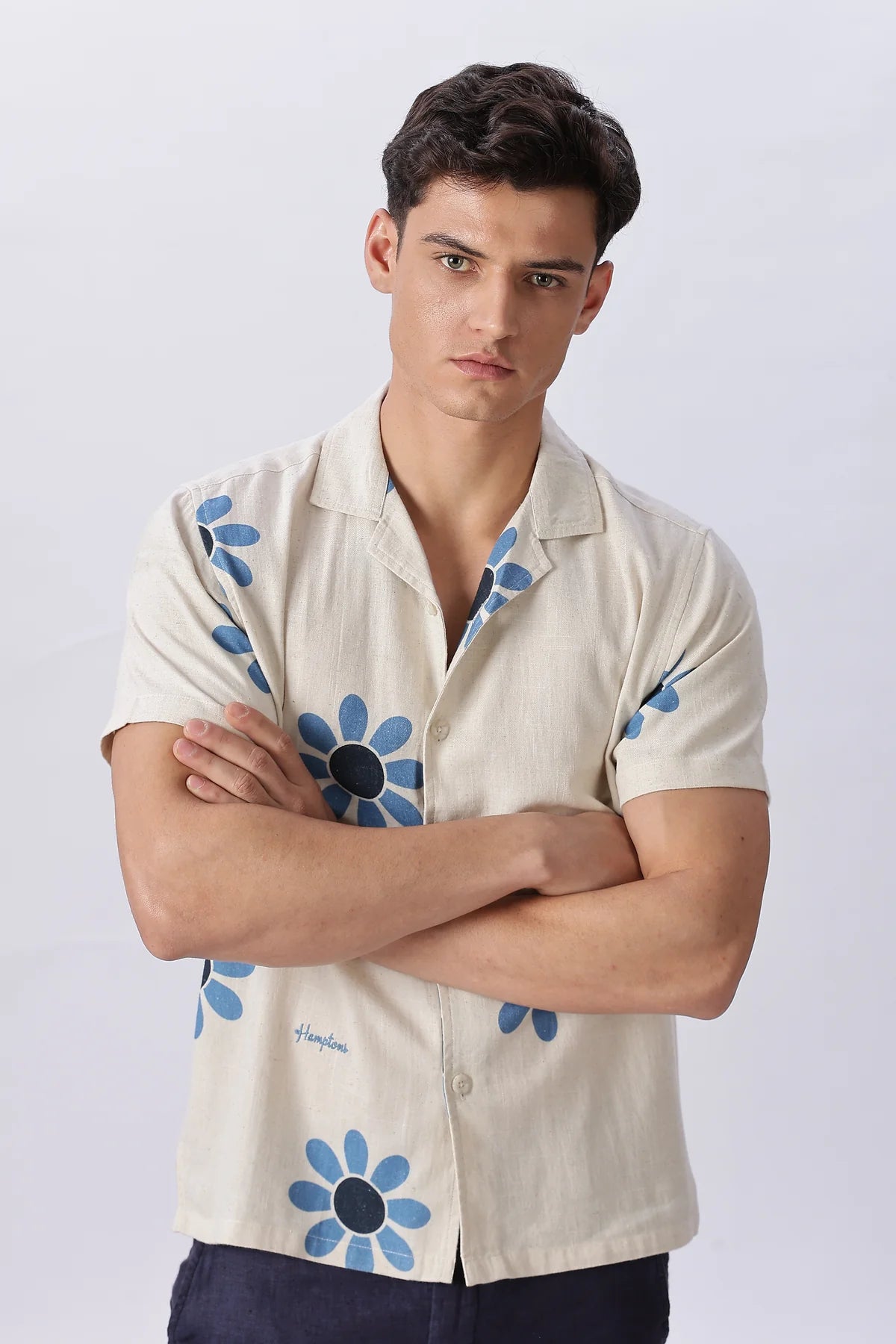 Island Bloom Shirt With Printed Blue Daisy Motifs