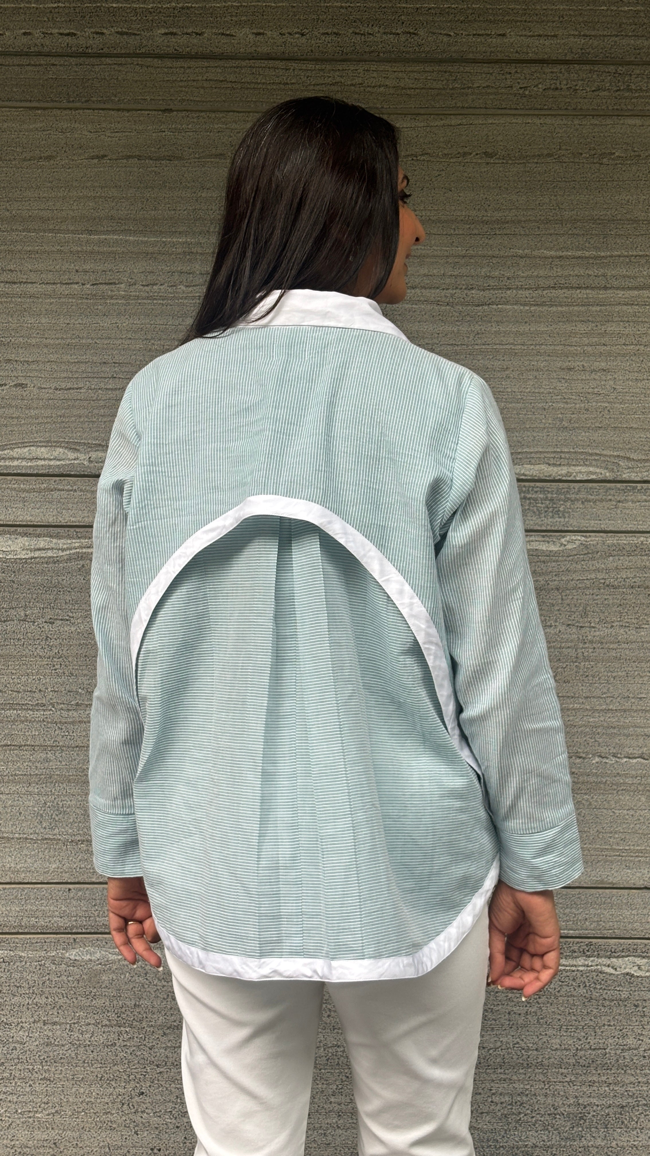 Back Pipin Shirt (blue & pink)