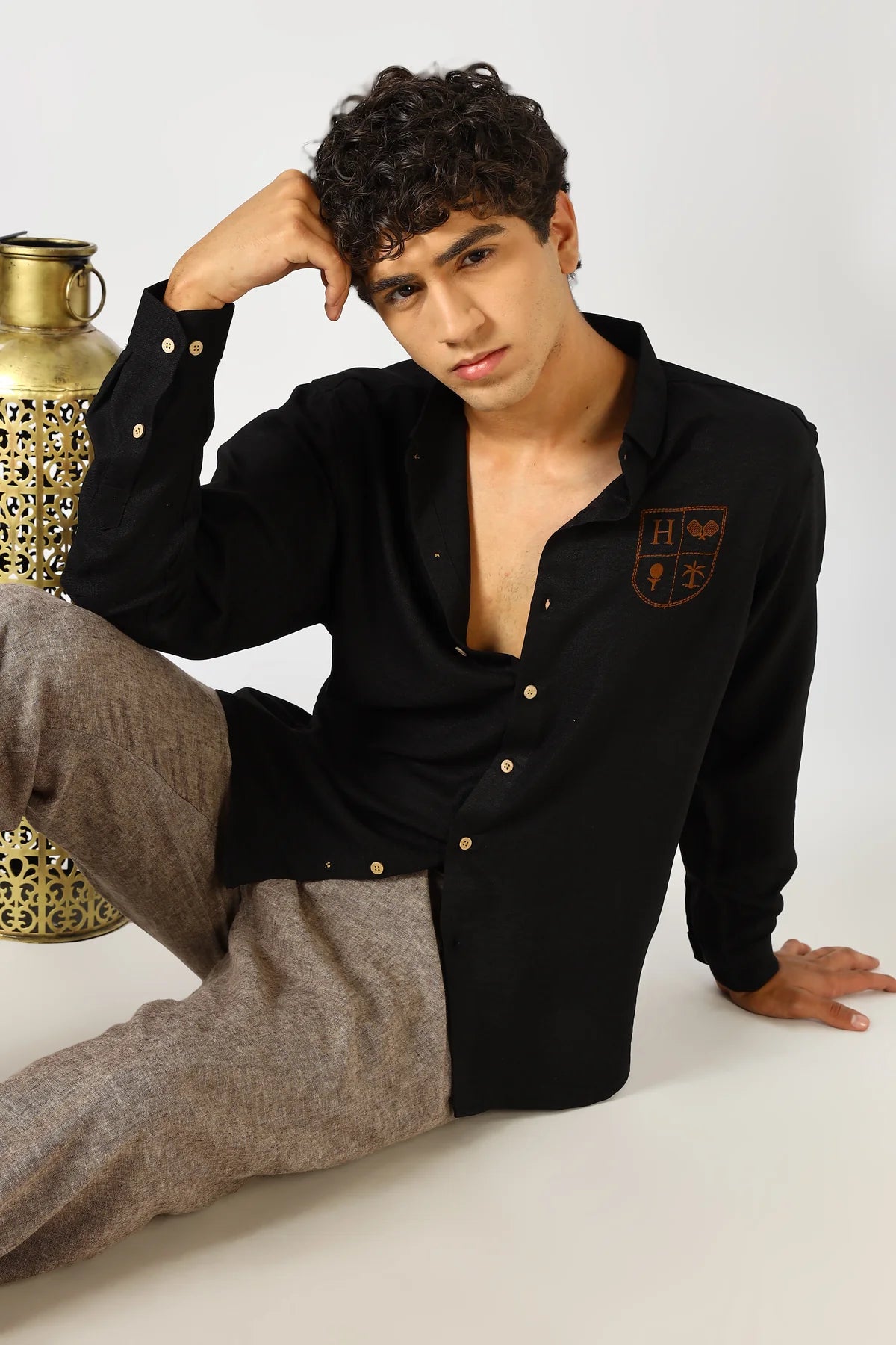 The Crest of Leisure Black Embroidery Shirt