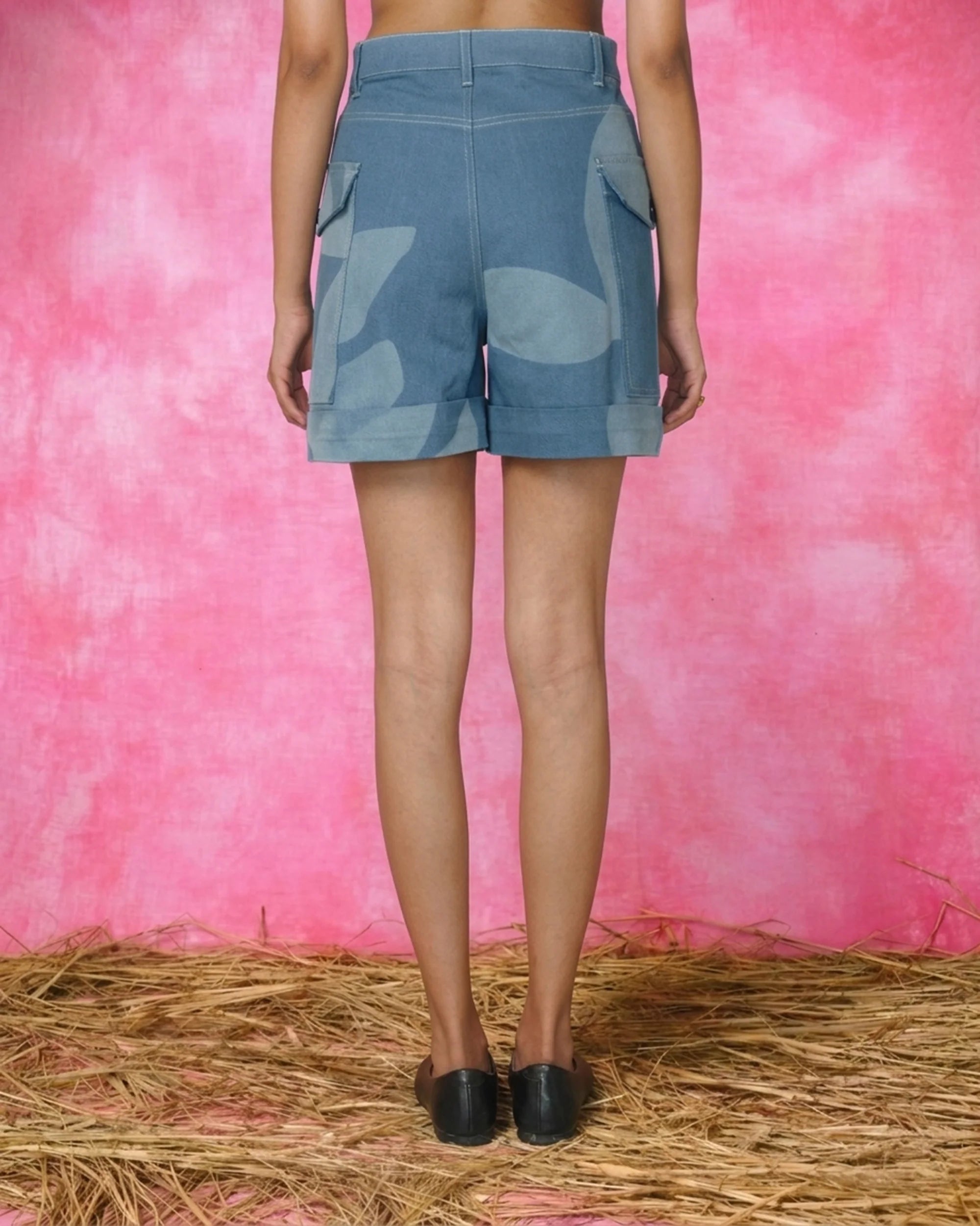 Iris Shorts