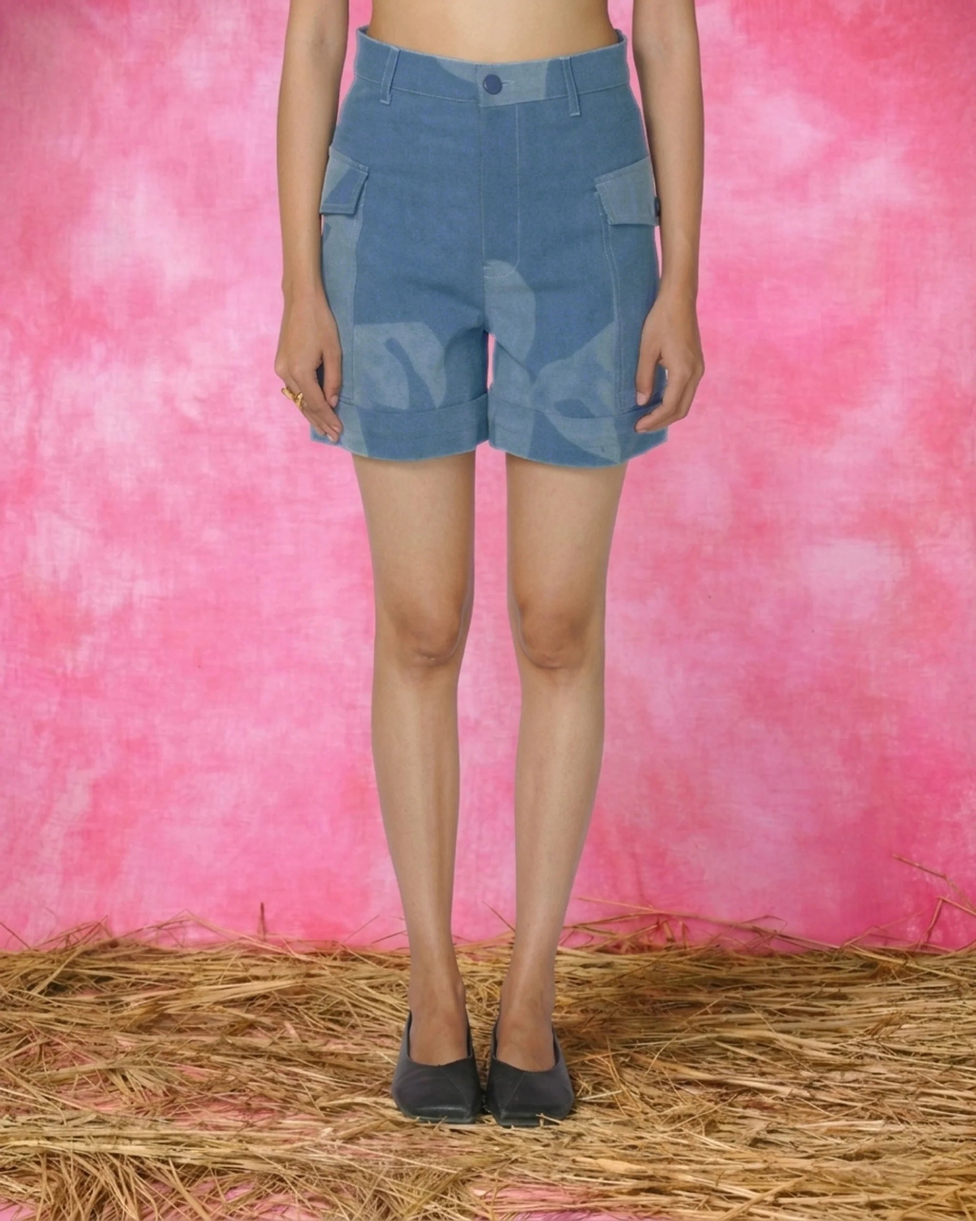 Iris Shorts