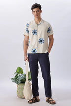 Island Bloom Shirt With Printed Blue Daisy Motifs